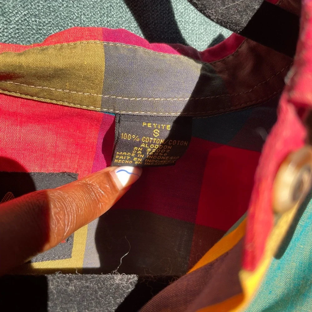 LizSport Petite | Multi-colored Checkered Button Down - 80s Fashion - Picture 6 of 6